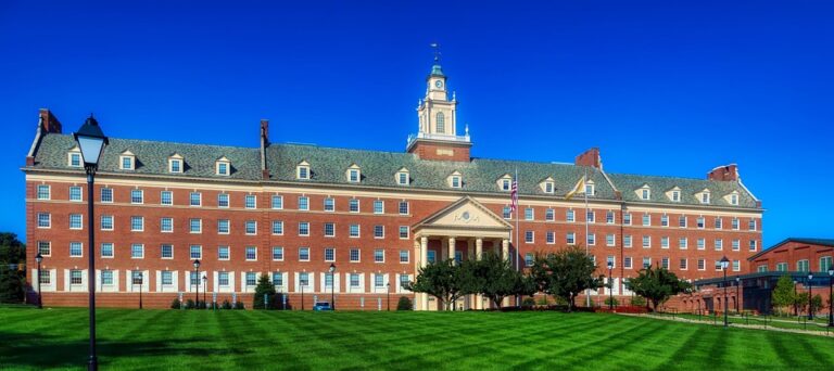 Peran Universitas Gunadarma Depok dalam Membangun Generasi Unggul dan Berkarakter